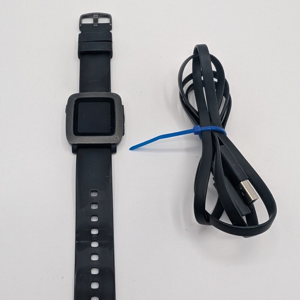 Pebble Smart Watch 501 30M Water Resist Q306215E03FT Black